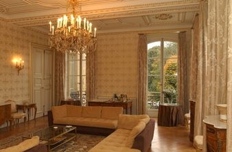 Restauration des ors des plafonds de l'Hôtel de Roquelaure Restauration des ors des plafonds de l'Hôtel de Roquelaure